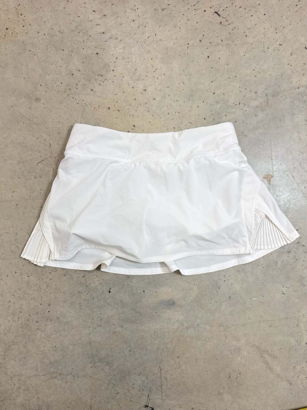 Lululemon White Play Off the Pleats Tennis Skort
